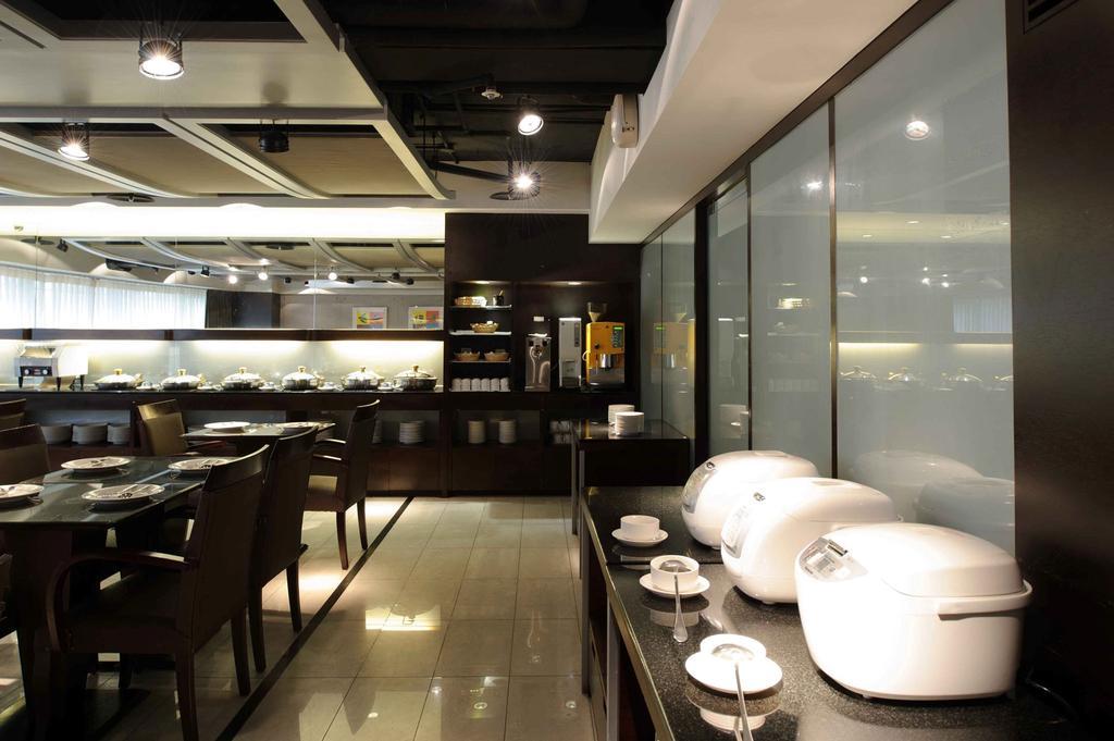 K Hotel - Yunghe Йонгхе Екстериор снимка
